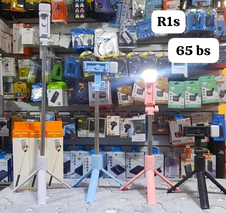 palo selfie mas tripode y luz led r 1 s
