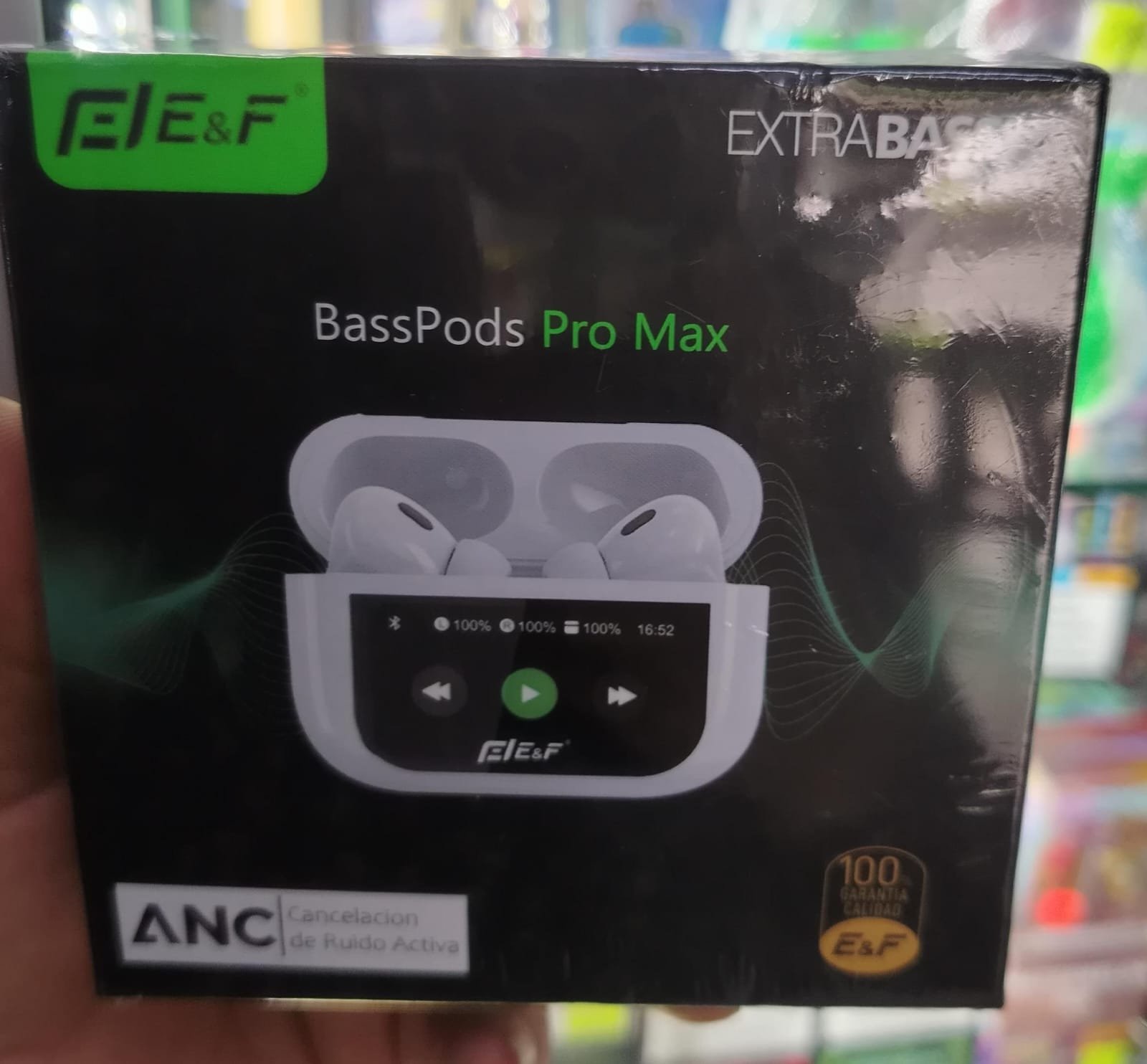 basspods pro max audifonos inalambricos eyf con pantalla tactil
