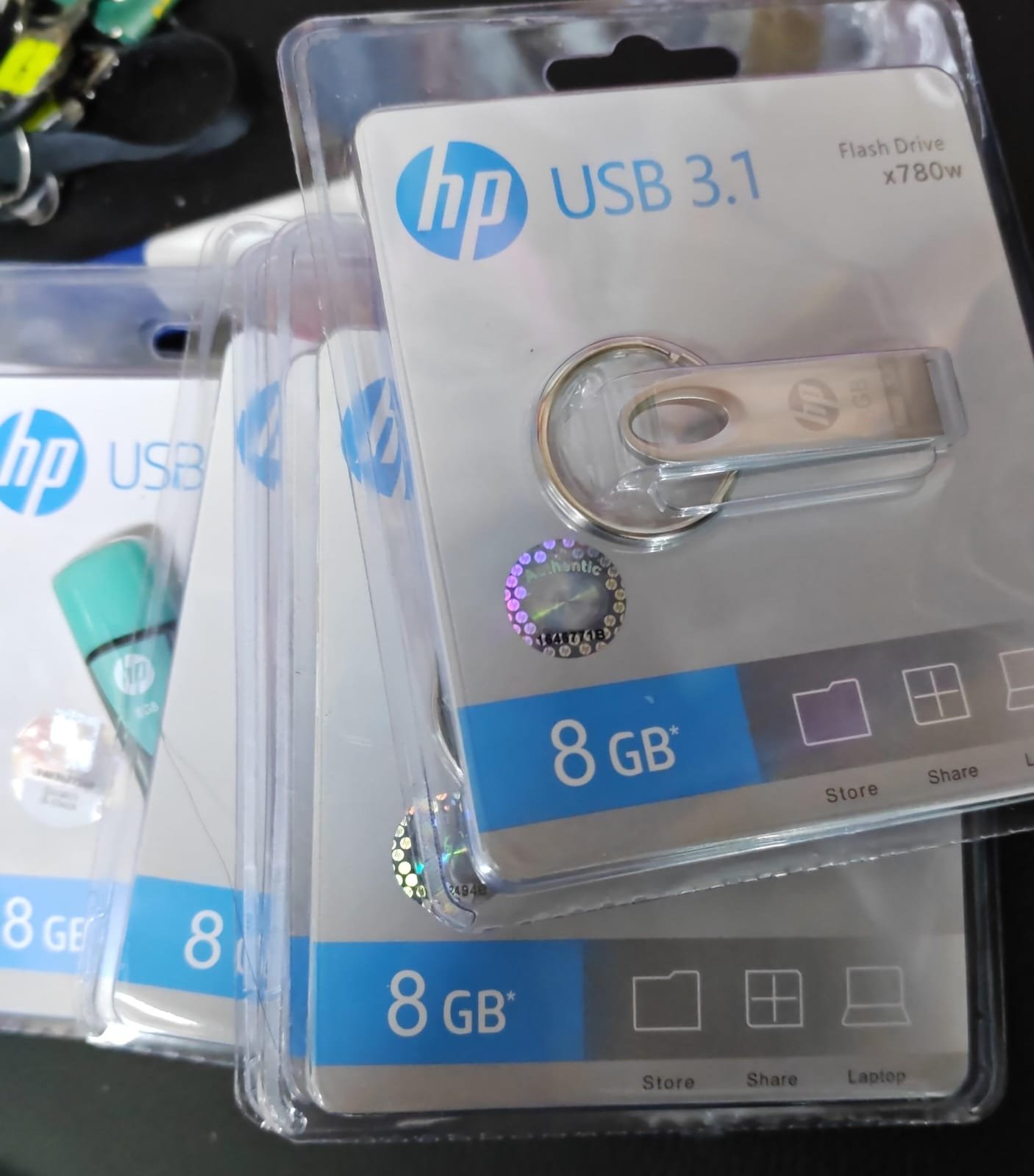 p 8gb hp 3.0/3.1 pendrive 8gb hp 3.0