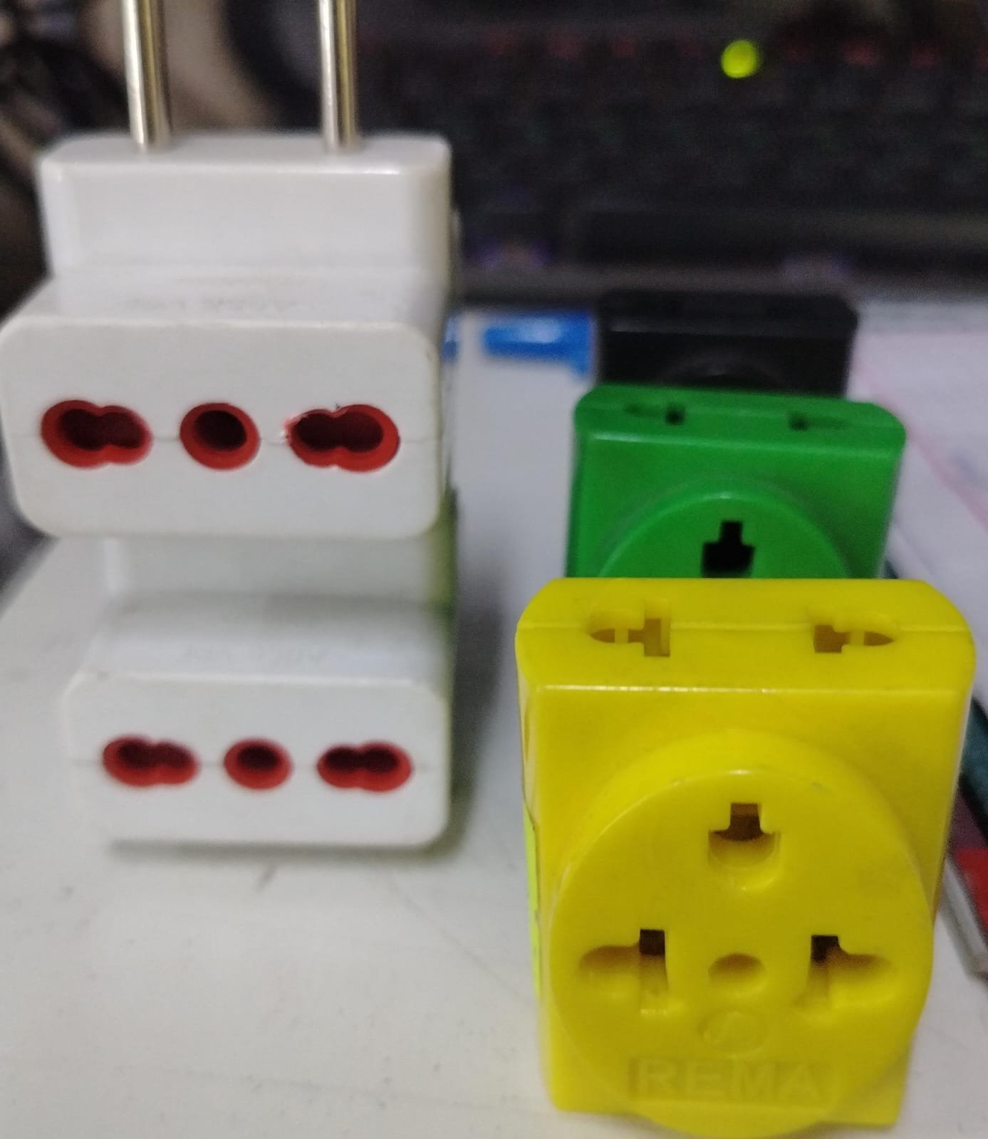 diablito 10 varios modelos de diablitos Tipo chanchito de 3 max:1500w Cp0025 10A